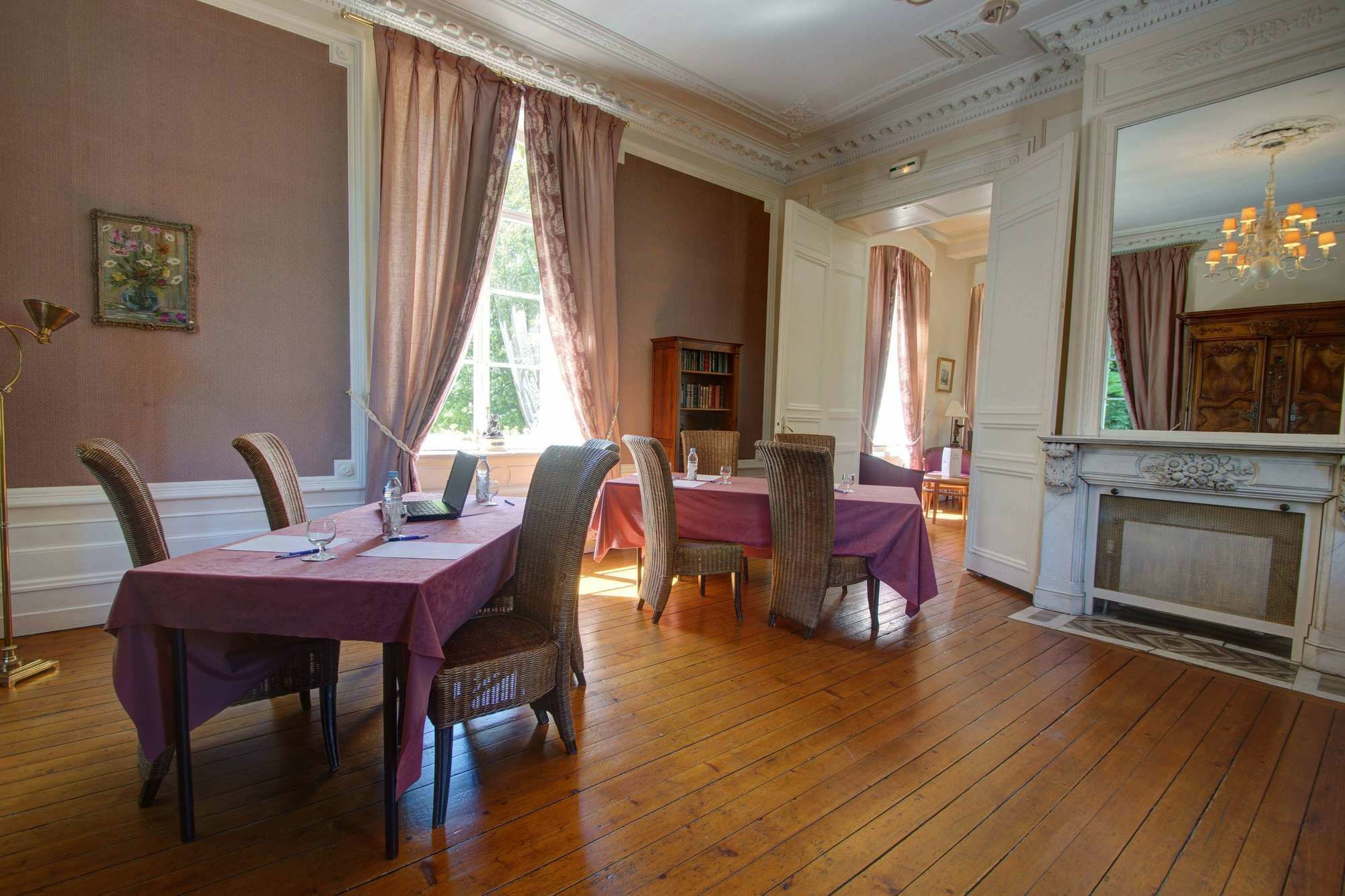 Hotel Chateau Clery Hesdin-lʼAbbé Dış mekan fotoğraf